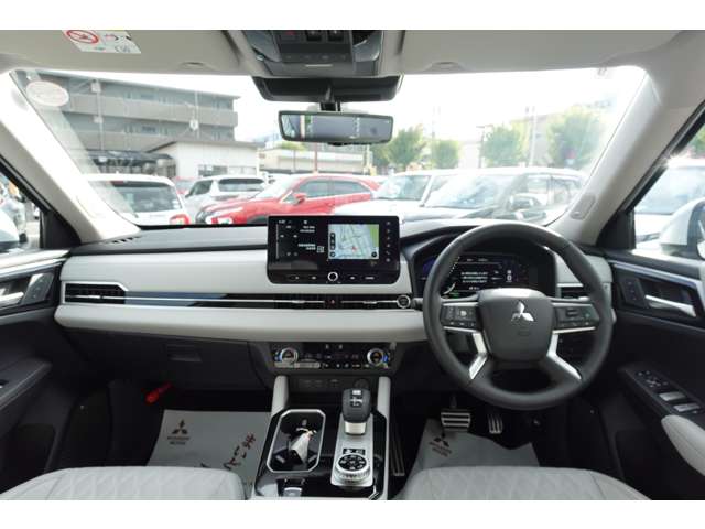 Mitsubishi Outlander 5
