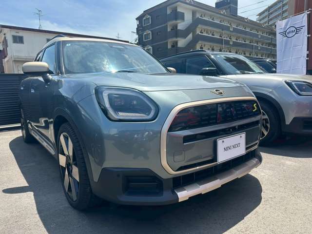 MINI Countryman 2