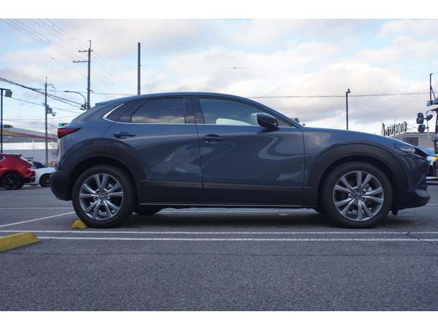 Mazda CX-30 4