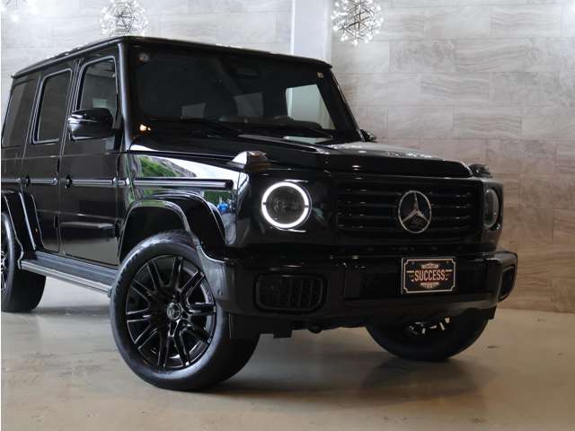 Mercedes-Benz G-Class 8