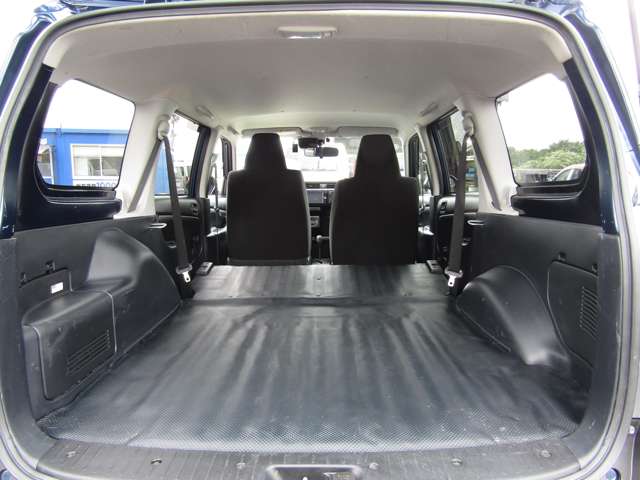Toyota Probox Van 9