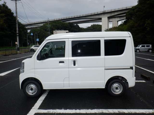 Suzuki Every 8