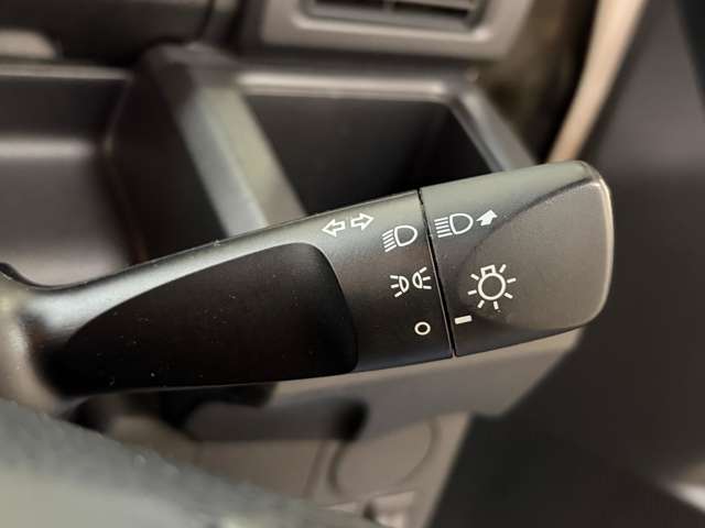 Daihatsu ハイゼットキャディー 12