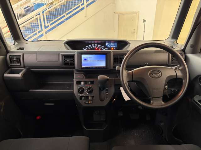 Daihatsu ハイゼットキャディー 2