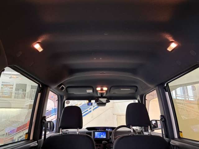 Daihatsu ハイゼットキャディー 9