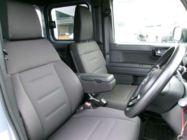 Honda N-VAN 11