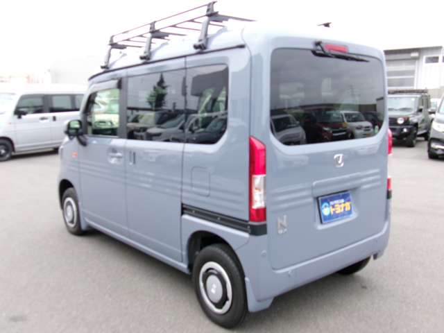 Honda N-VAN 9