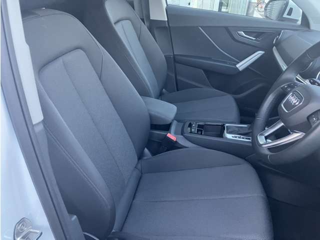 Audi Q2 9