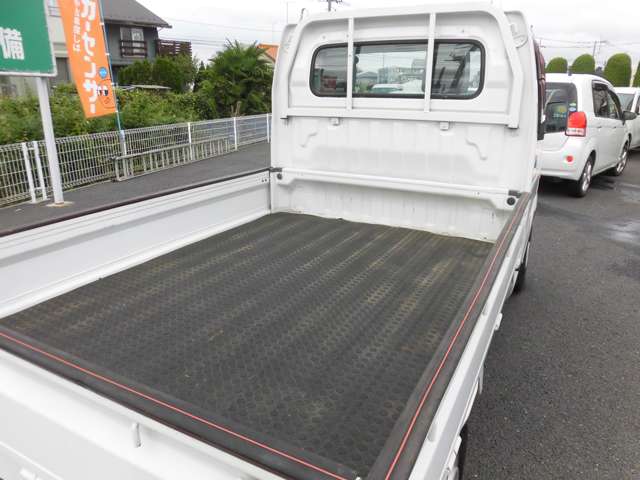 Mazda Scrum Truck 11