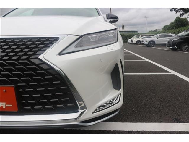 Lexus RX 11