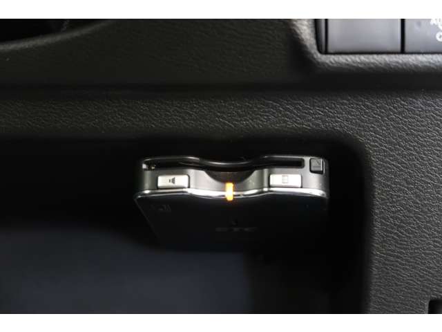 Mitsubishi eK X 3