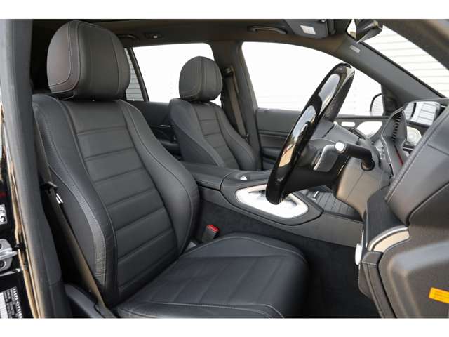 Mercedes-Benz GLS 10