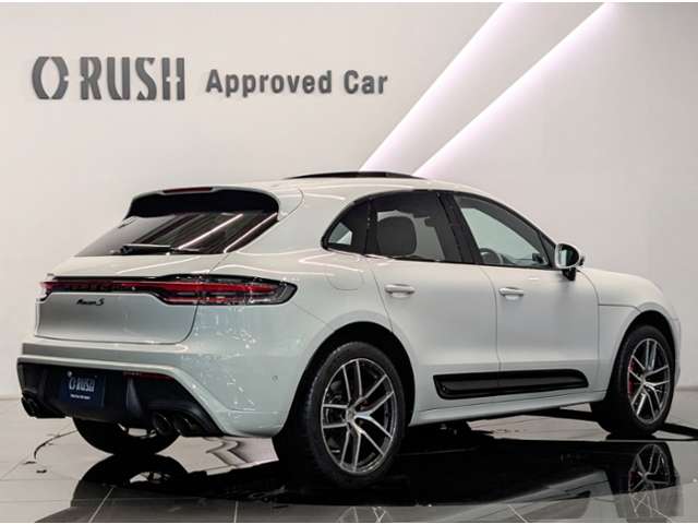 Porsche Macan 3