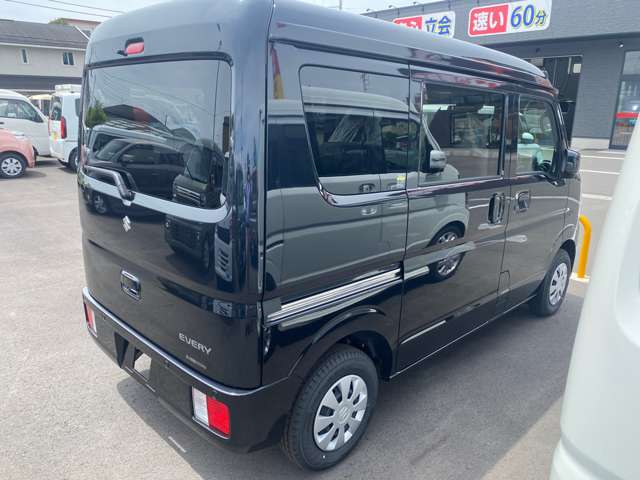 Suzuki Every 7