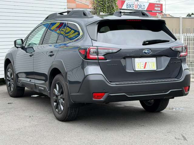 Subaru Legacy Outback 9