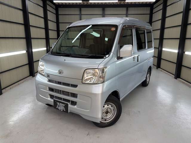 Daihatsu Hijet Cargo 5