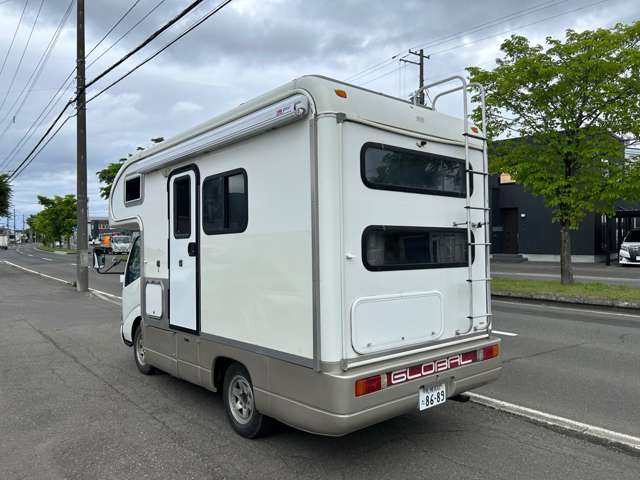 Toyota Camroad 9