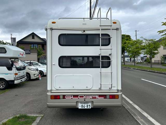 Toyota Camroad 10