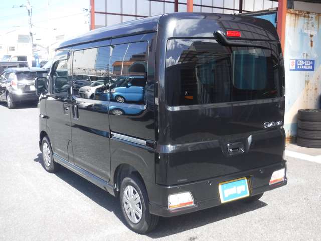 Daihatsu Atrai 12