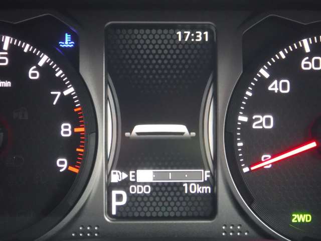 Daihatsu Atrai 8