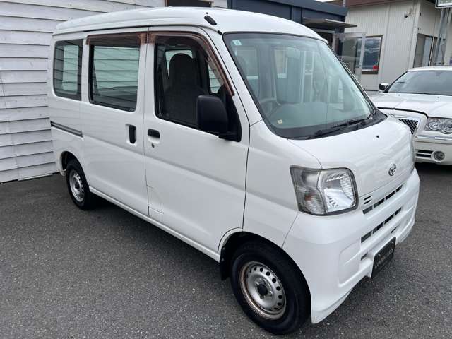 Daihatsu Hijet Cargo 9