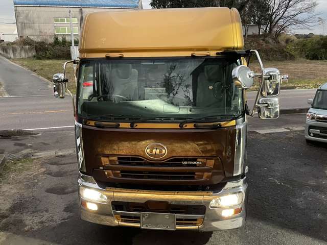 UD Trucks Quon 4