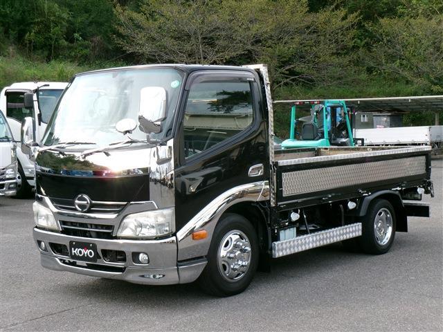 Hino Dutro 4