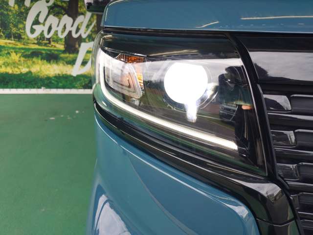 Suzuki Spacia Base 8