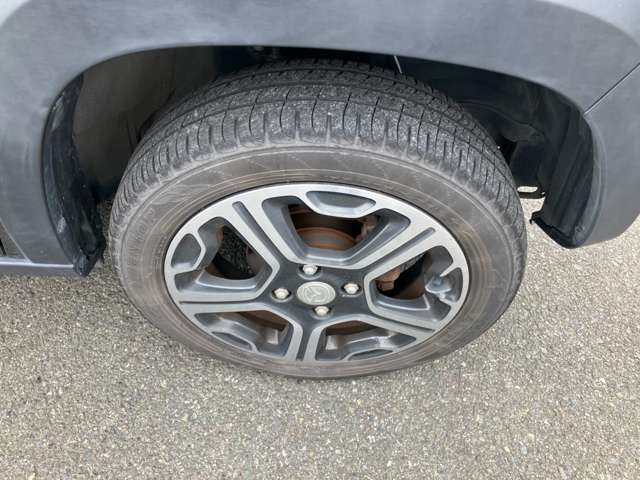 Mazda Flair Crossover 12