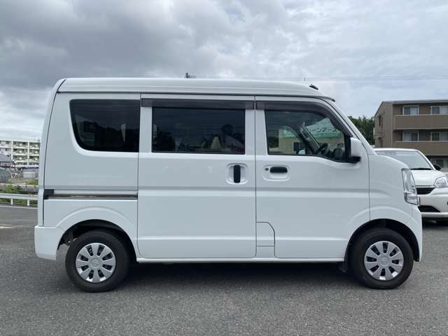Nissan NV100 Clipper 12