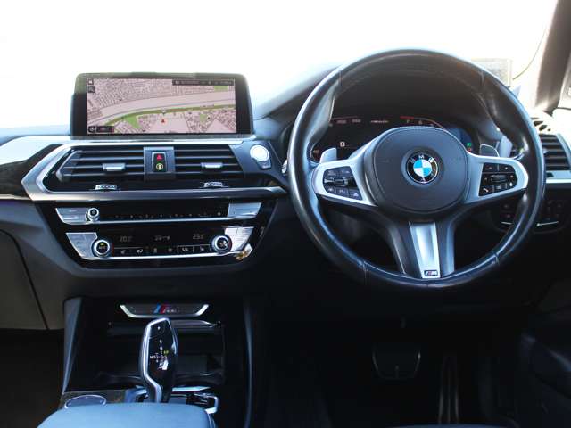 BMW X3 8