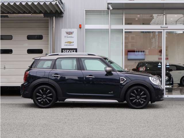 MINI Crossover 4