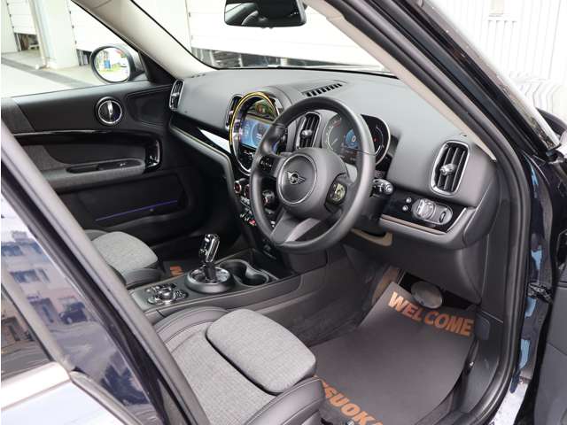 MINI Crossover 9