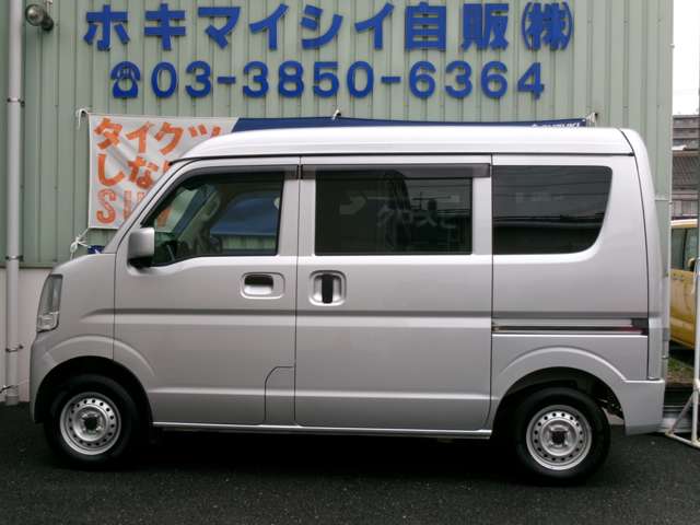 Nissan NV100 Clipper 6