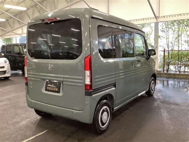 Honda N-VAN 9