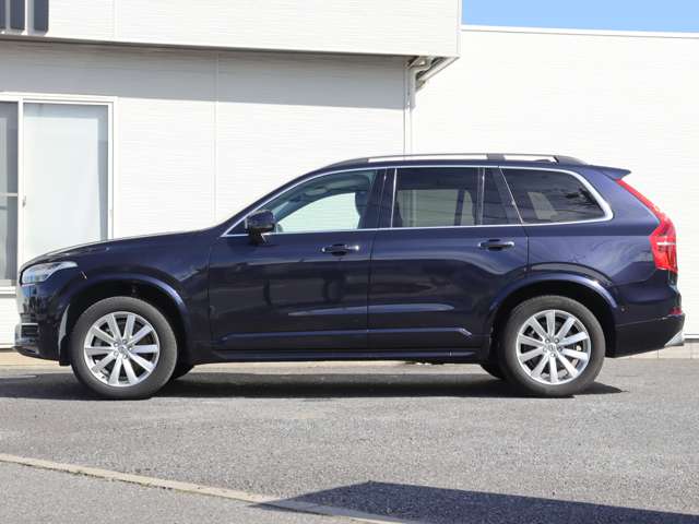 Volvo XC90 11