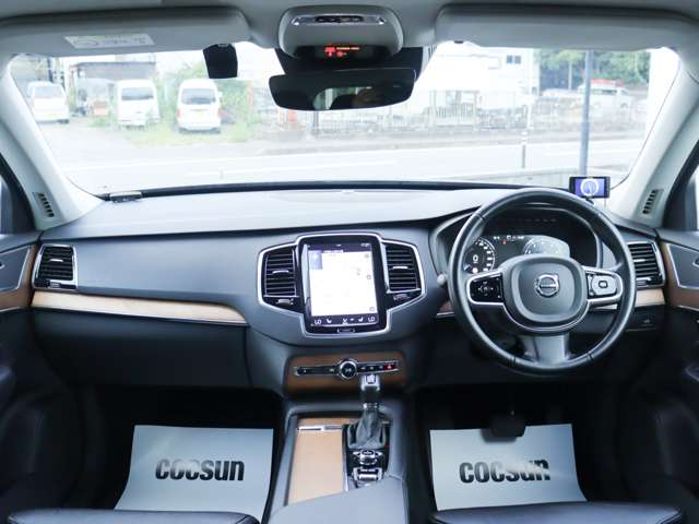 Volvo XC90 4