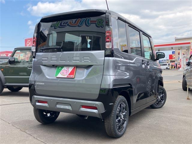 Mitsubishi Delica Mini 3