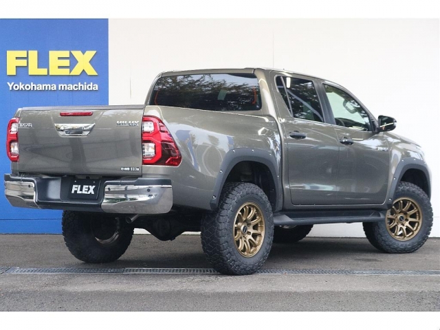Toyota Hilux 3
