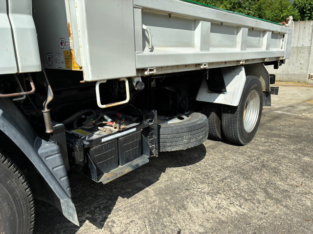 Mitsubishi Fuso Canter 11