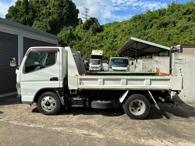 Mitsubishi Fuso Canter 8