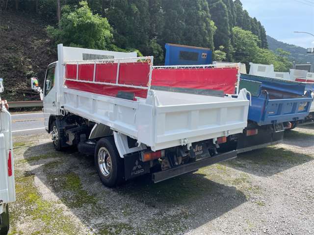 Mitsubishi Fuso Canter 8