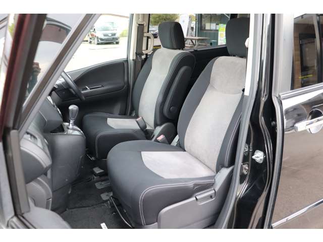 Nissan Serena 10