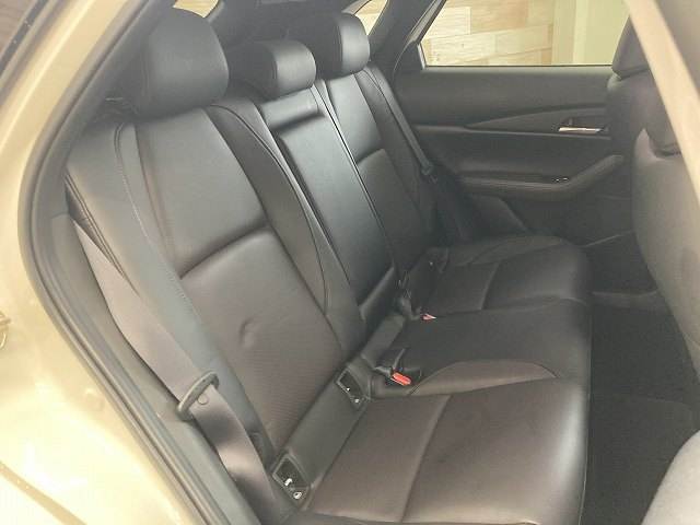 Mazda CX-30 12