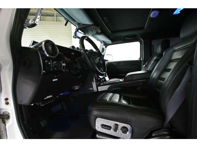 Hummer H2 11