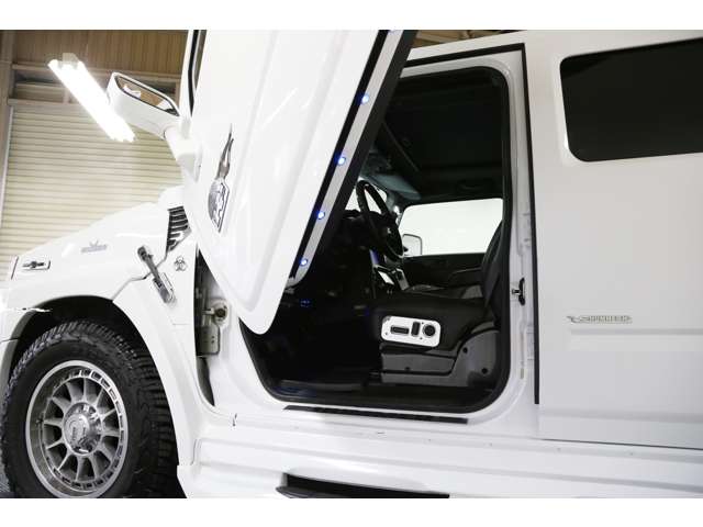 Hummer H2 12