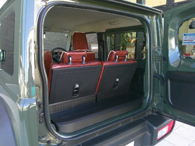 Suzuki Jimny Sierra 10