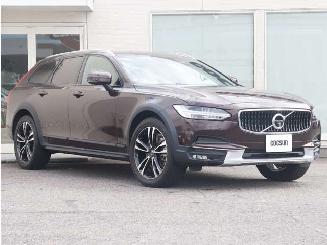 Volvo V90 Cross Country 6