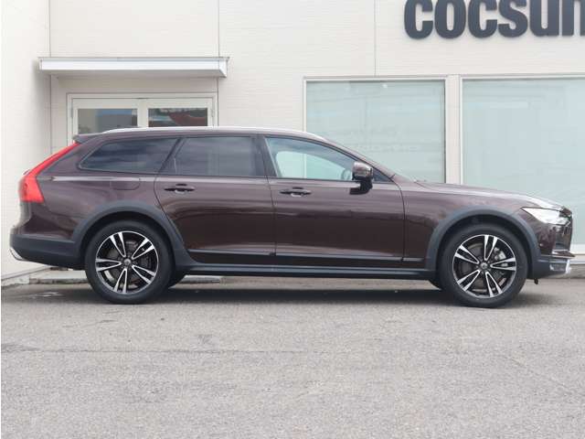 Volvo V90 Cross Country 7