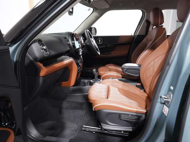 MINI Crossover 12